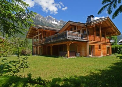 Chalet-Isabelle-Mountain-Lodge Vue du Chalet Isabelle en'été